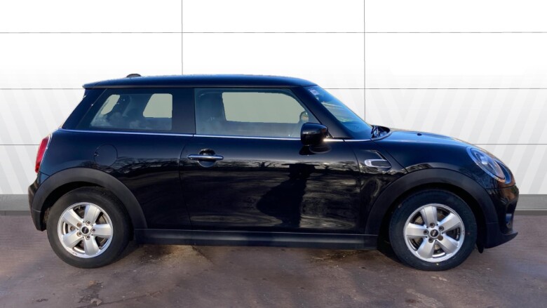 MINI Hatchback 1.5 Cooper Classic II 3dr Petrol Hatchback